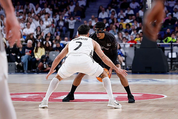El Covirán Granada, convidado de piedra en la fiesta de Walter Szczerbiak